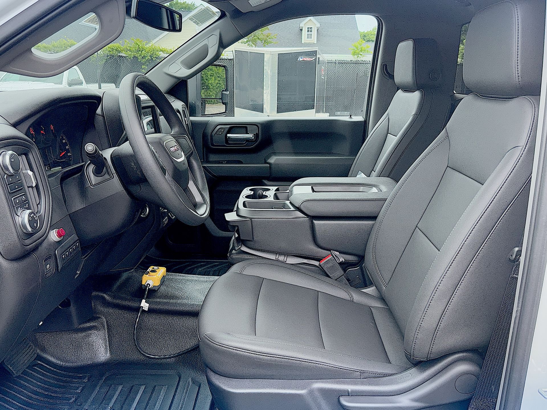 2025 GMC Sierra 3500HD Pro - Photo 18