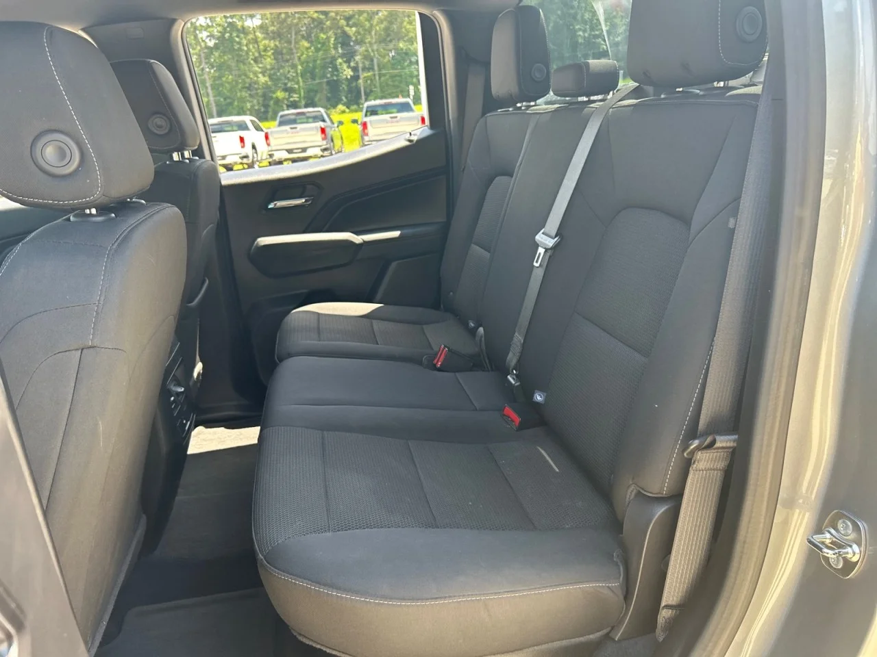 Used 2024 Sterling Metallic GMC Elevation image 16