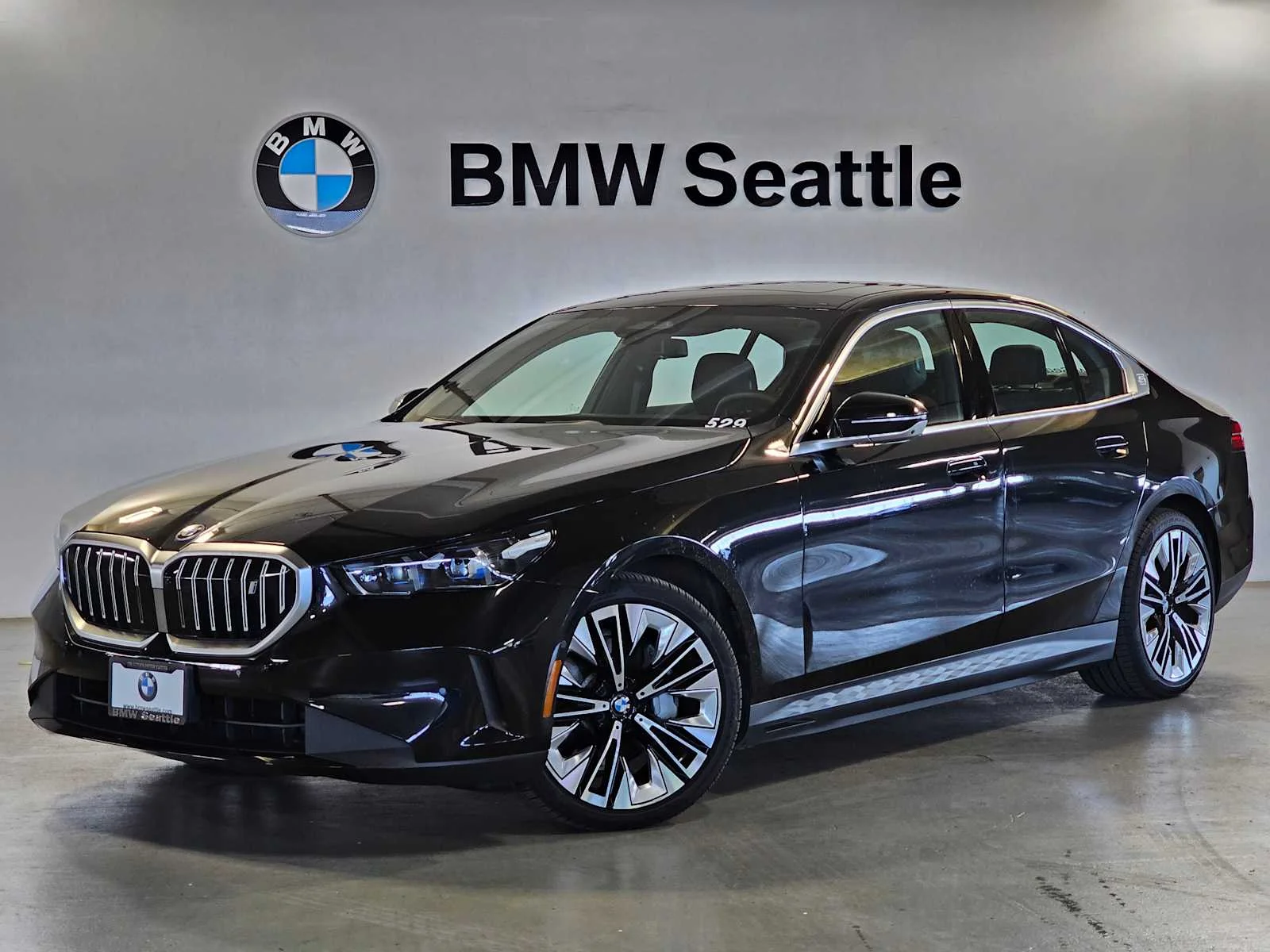 2026 BMW i5