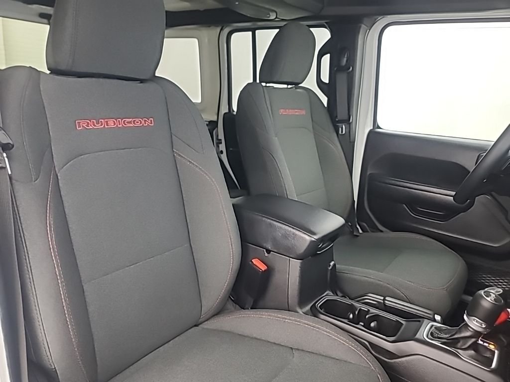 2025 Jeep Wrangler 4-Door Rubicon - Photo 17