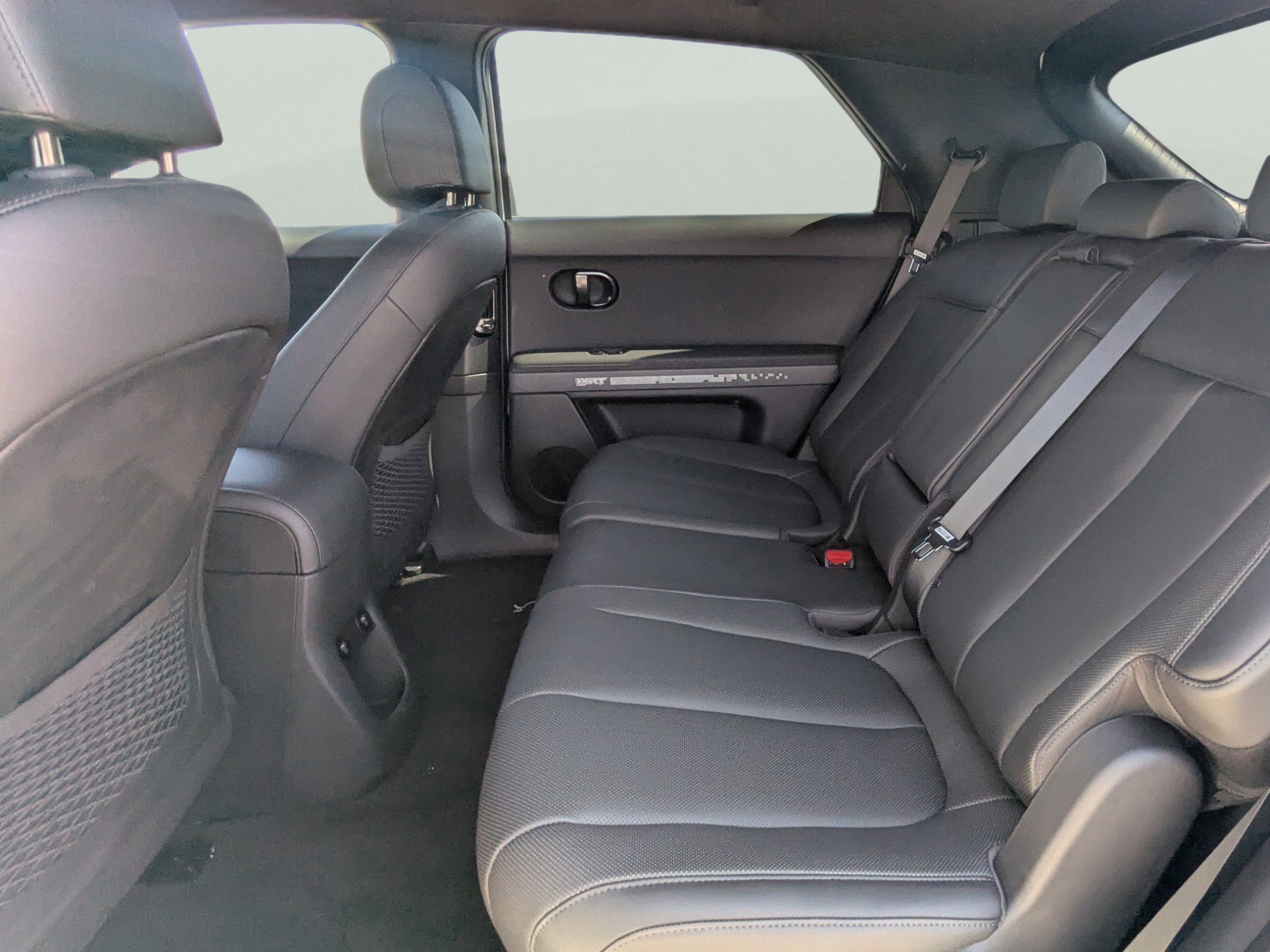 2025 Hyundai IONIQ 5 XRT - Photo 12