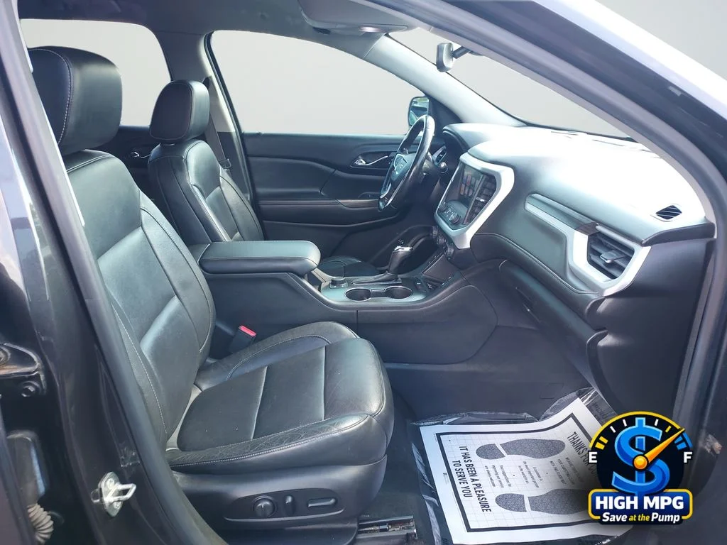 Used 2017 Silver GMC SLT-2 image 24