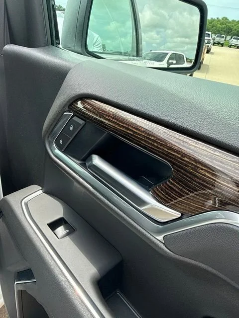2026 GMC Sierra 1500 SLE - Photo 20