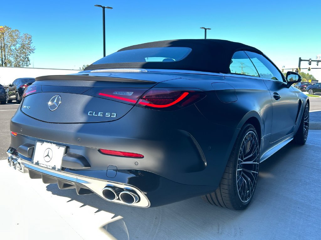New 2027 MANUFAKTUR exclusive graphite grey magno Mercedes-Benz AMG® CLE 53 4MATIC+ Cabriolet image 40