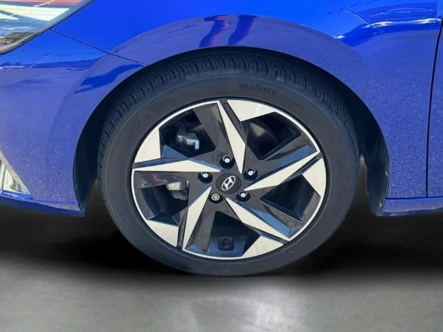 Used 2022 Blue Hyundai Limited image 20