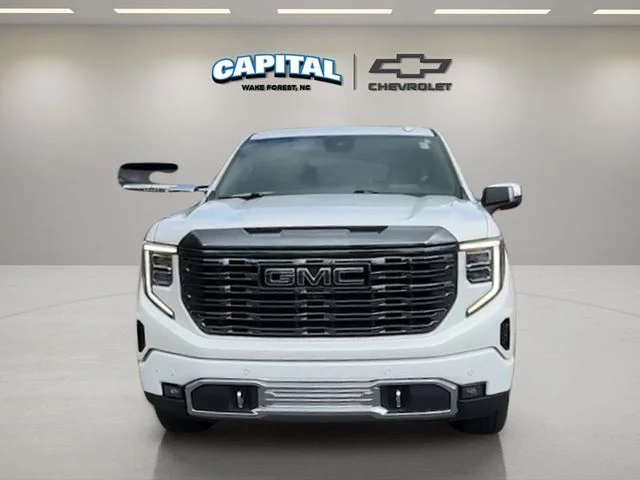 Used 2023 White GMC Denali Ultimate image 8