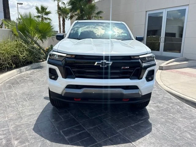 New 2026 White Chevrolet Z71 image 2