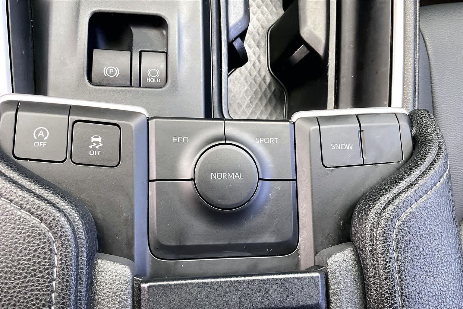 Used 2024 Midnight Black Metallic Toyota XLE image 33