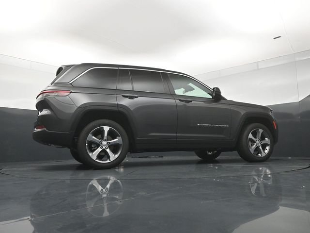 New 2026 Baltic Gray Metallic Clear-Coat Exterior Paint Jeep Limited image 24