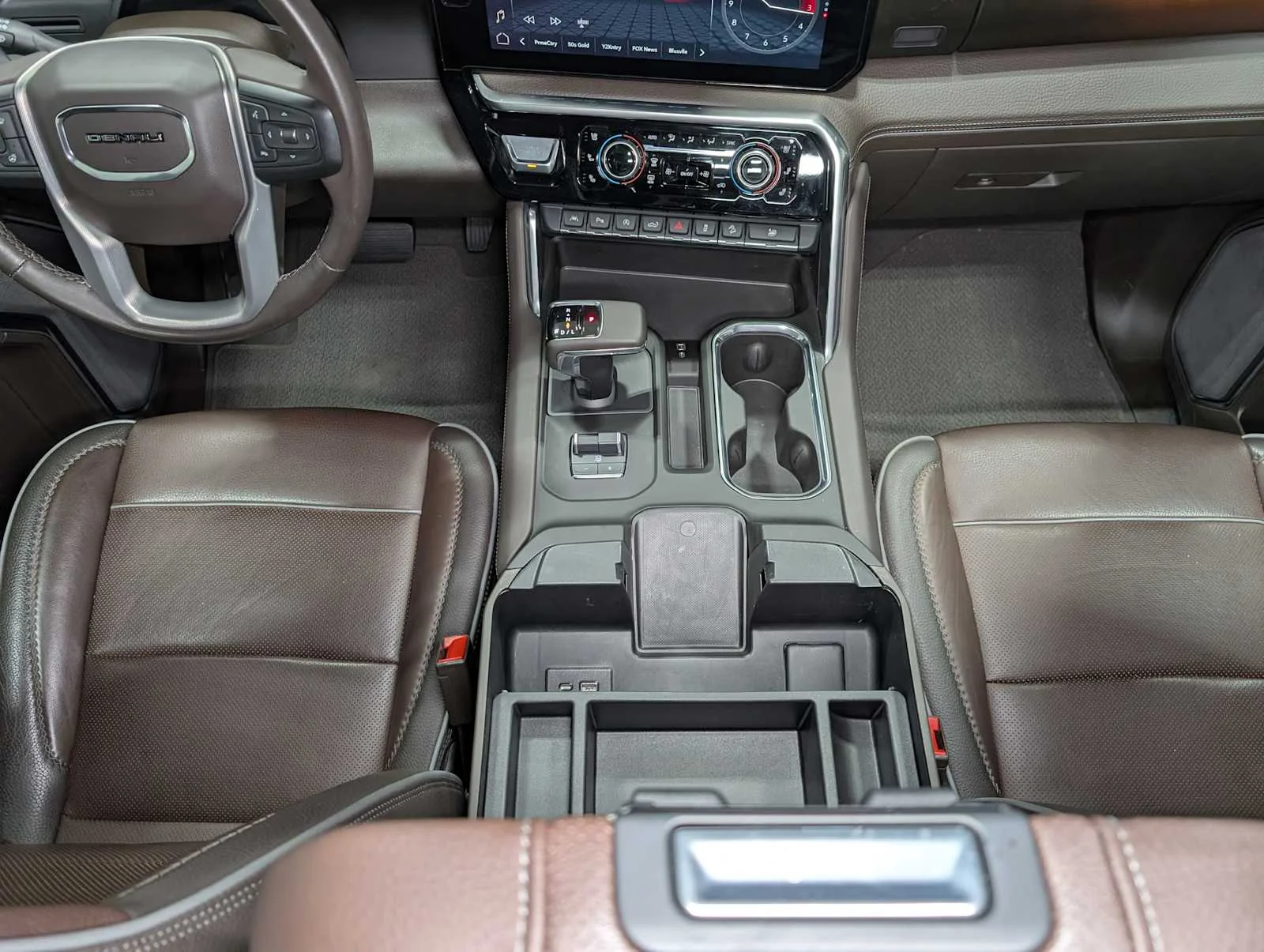 Used 2023 Onyx Black GMC Denali image 23