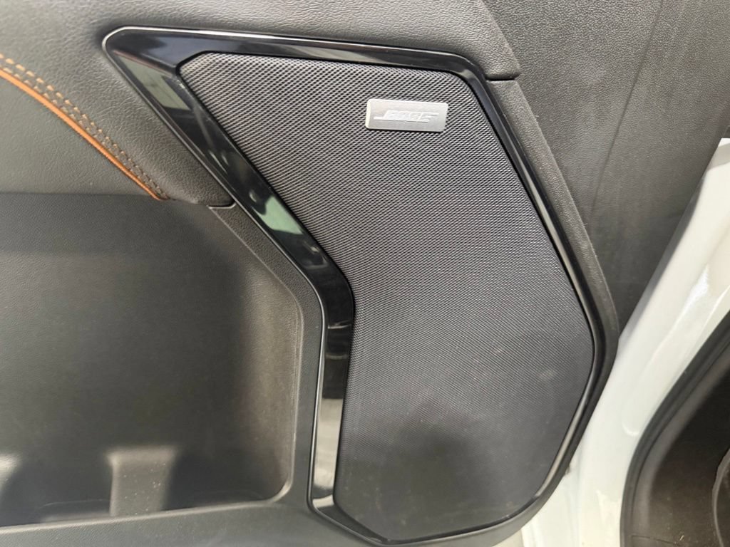 Used 2024 Summit White GMC AT4 image 4