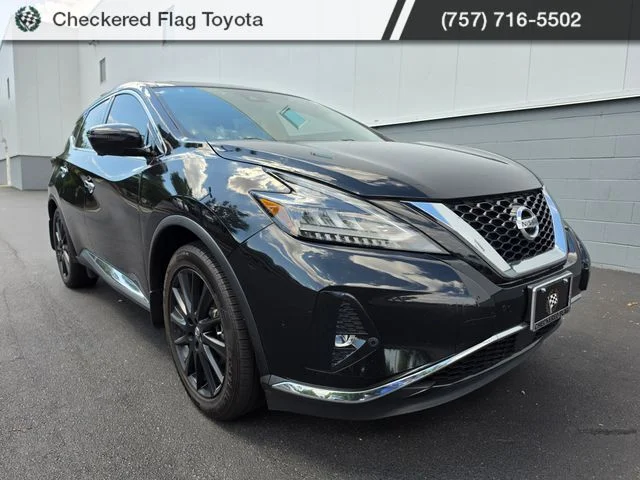 Used 2022 Magnetic Black Pearl Nissan SL image 11