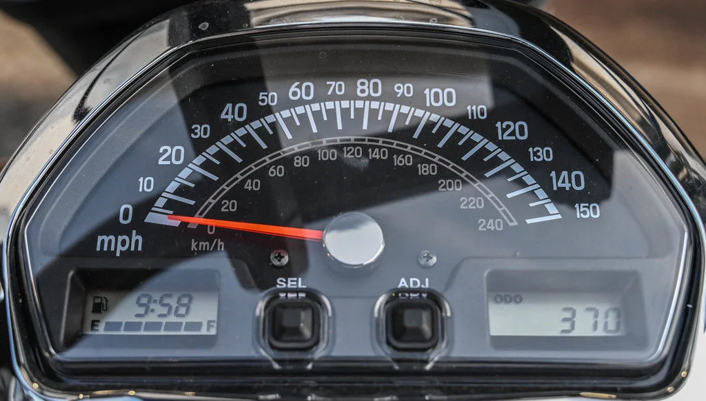 Used 2024 BLACK Suzuki M109R image 5