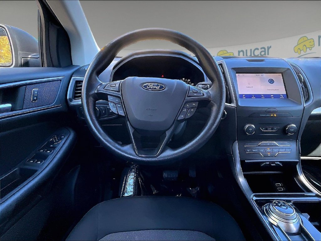 Used 2020 Blue Metallic Ford SE image 17