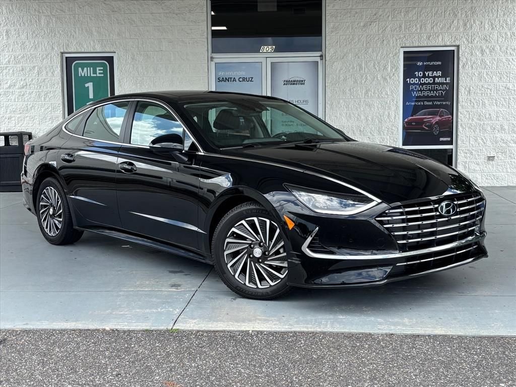 2023 Hyundai Sonata Limited's photo