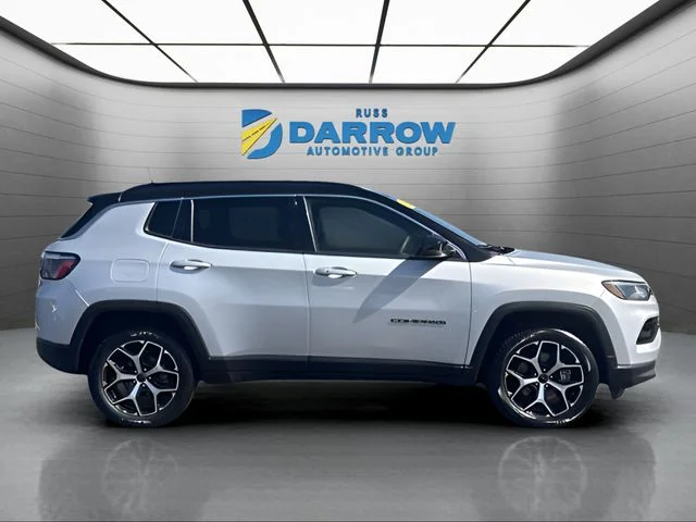 Used 2025 Silver Jeep Limited image 6