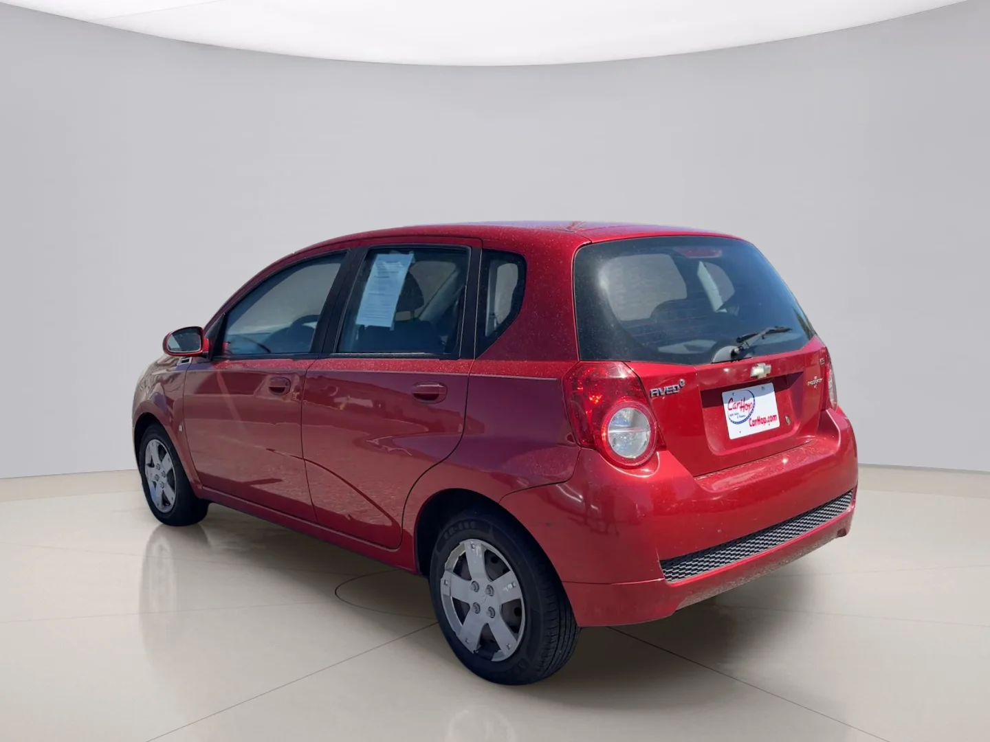 Used 2009 Red Chevrolet  image 4