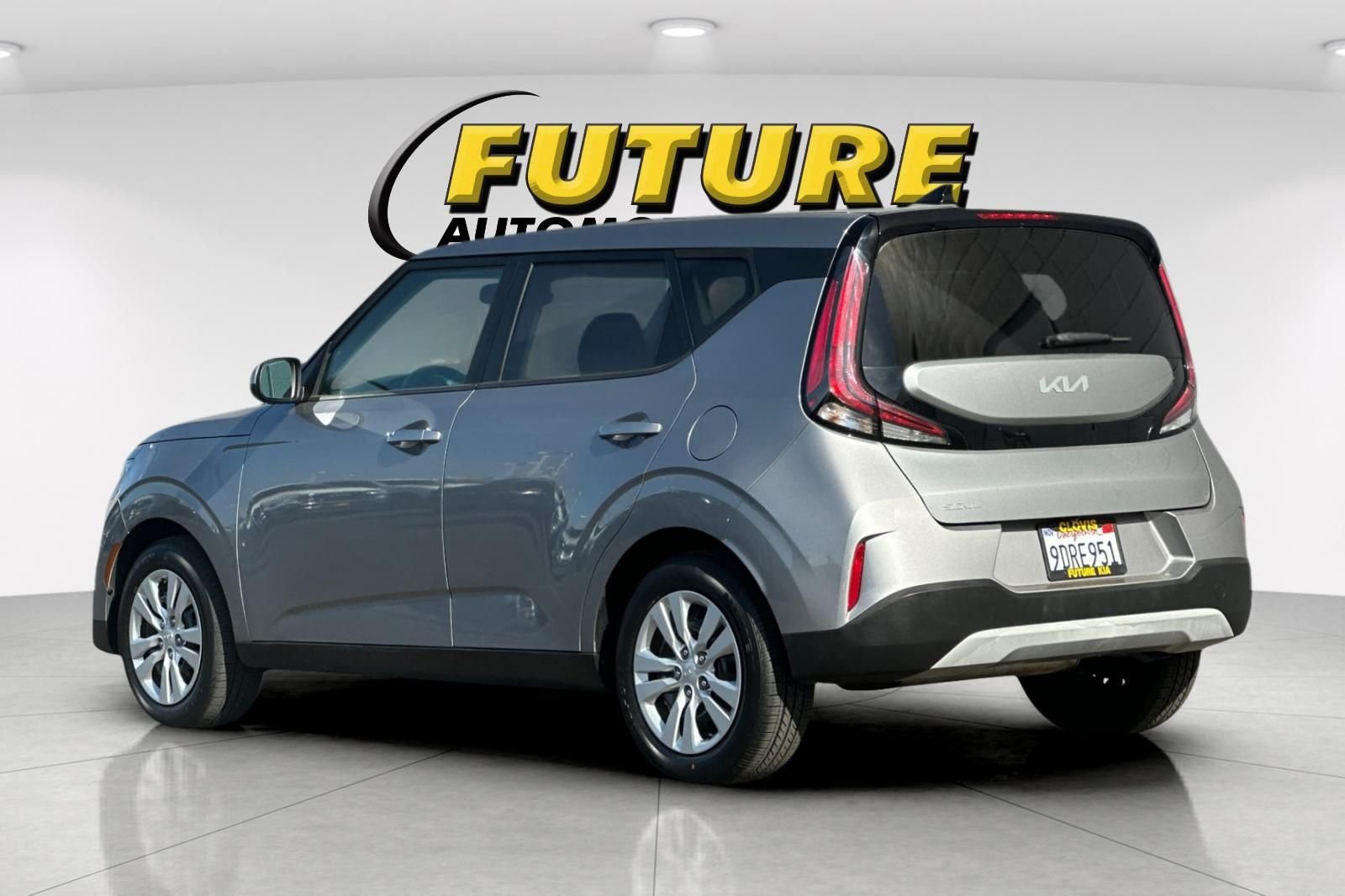 Used 2023 Gray Kia LX image 6