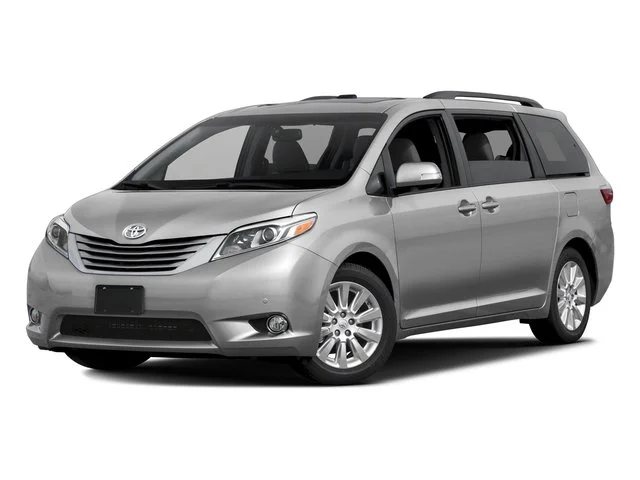 2016 Toyota Sienna XLE V6 7-Passenger Access Seat's photo