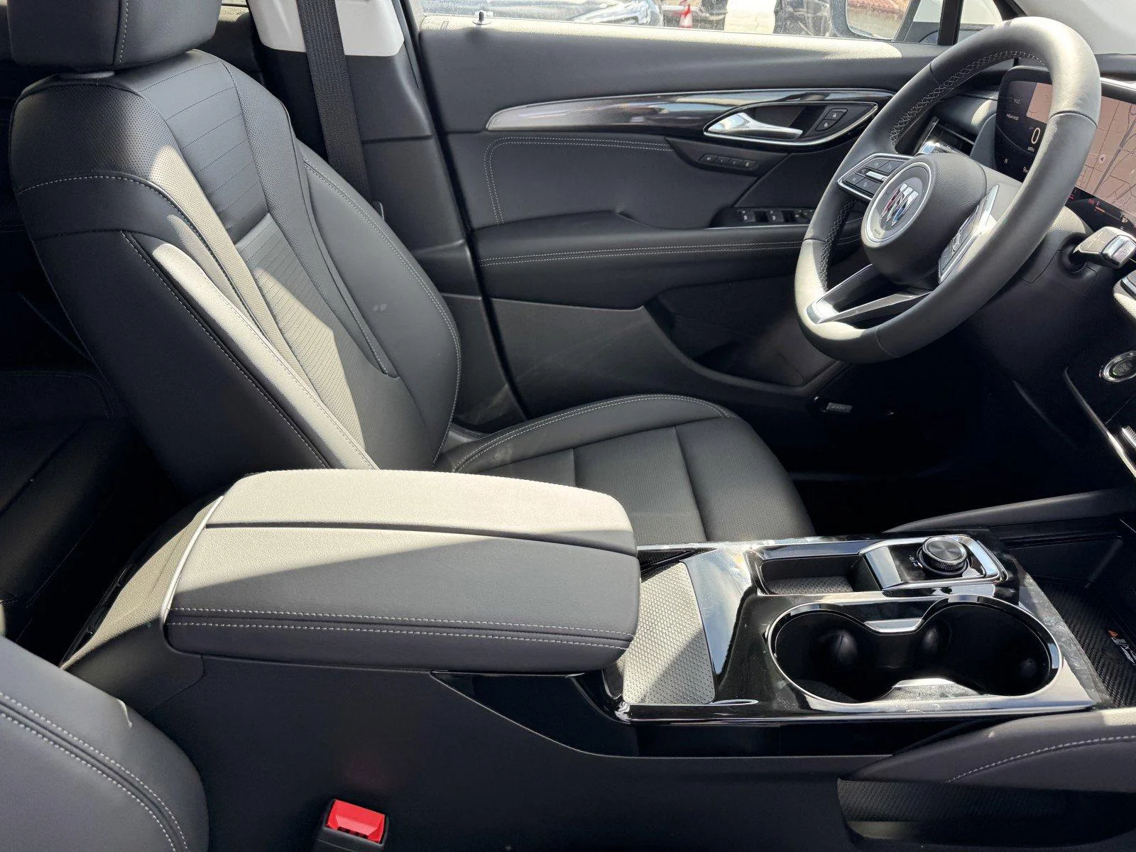 New 2026 Summit White Buick Preferred image 8