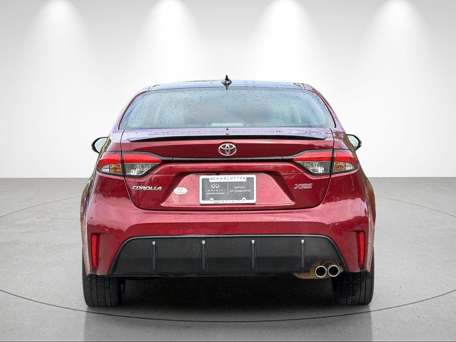 Used 2023 Ruby Flare Pearl/Midnight Black Metallic Toyota XSE image 4