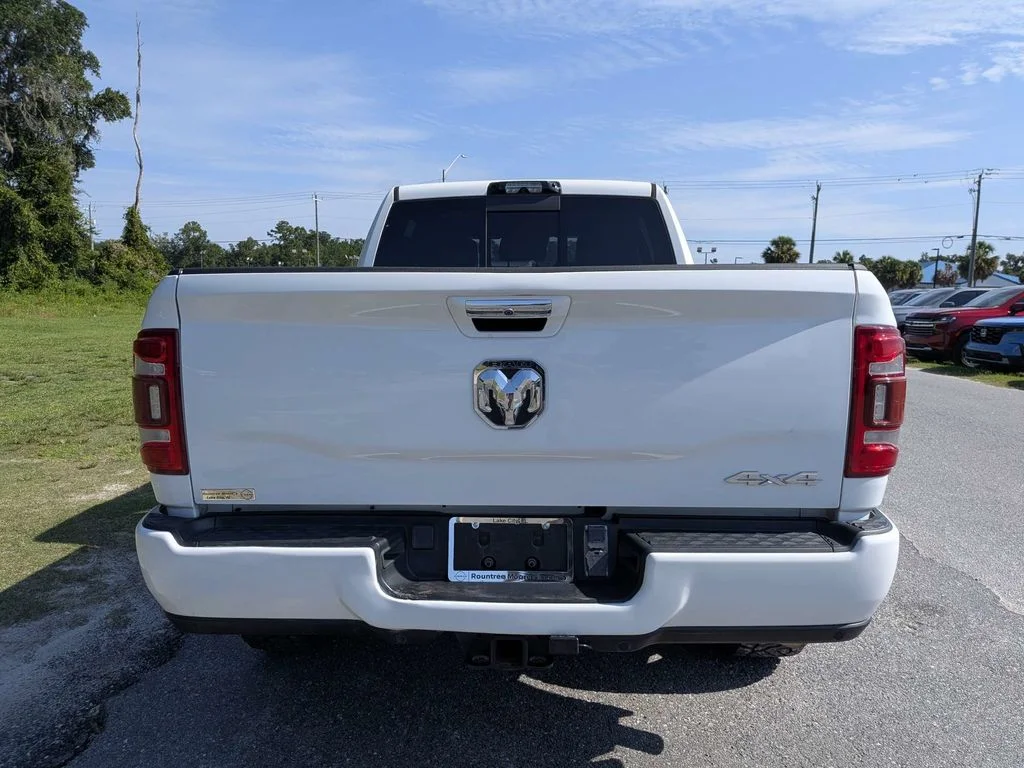 Used 2022 White Ram Limited image 4