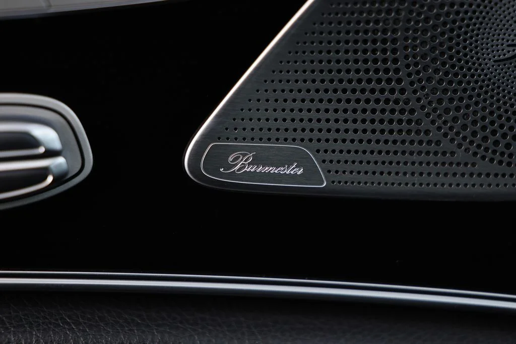 Used 2020 Brilliant Blue Metallic Mercedes-Benz Base image 19