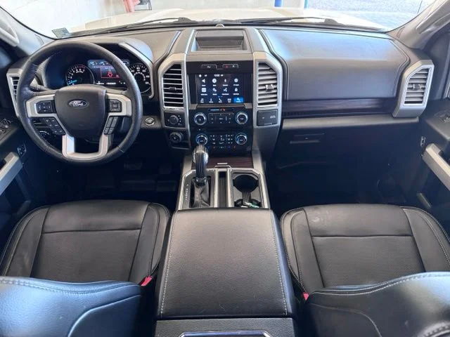 Used 2016 White Platinum Clearcoat Metallic Ford Lariat image 13