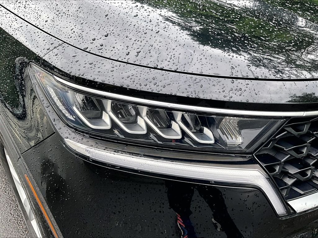 Used 2022 Ebony Black Kia LX image 34