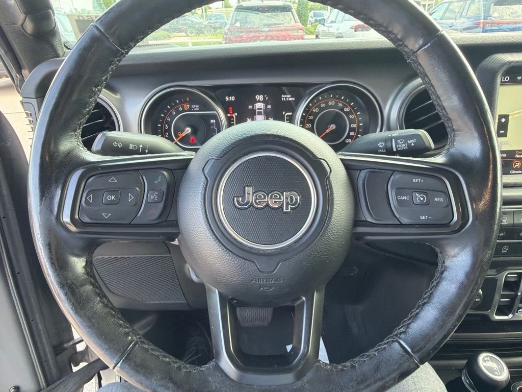 Used 2023 Gray Jeep Sport S image 2