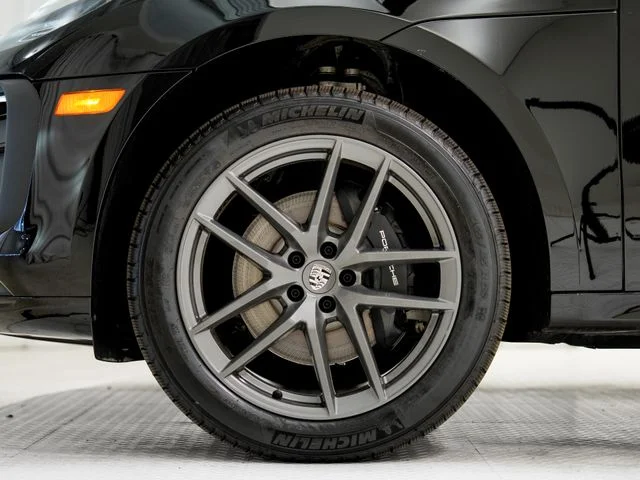 New 2026 Black Porsche T image 31