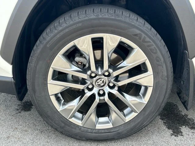 Certified Used 2021 White Toyota Limited image 11