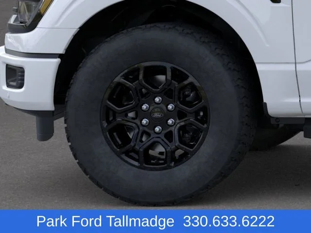 New 2026 Oxford White Ford XLT image 19