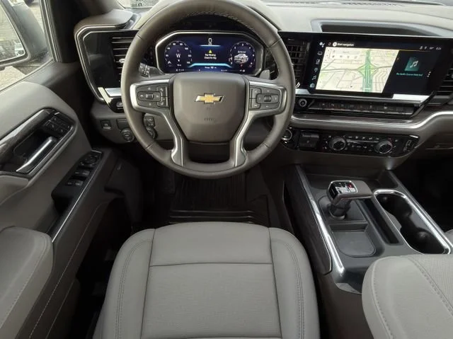 2026 Chevrolet Silverado 1500 LTZ - Photo 11