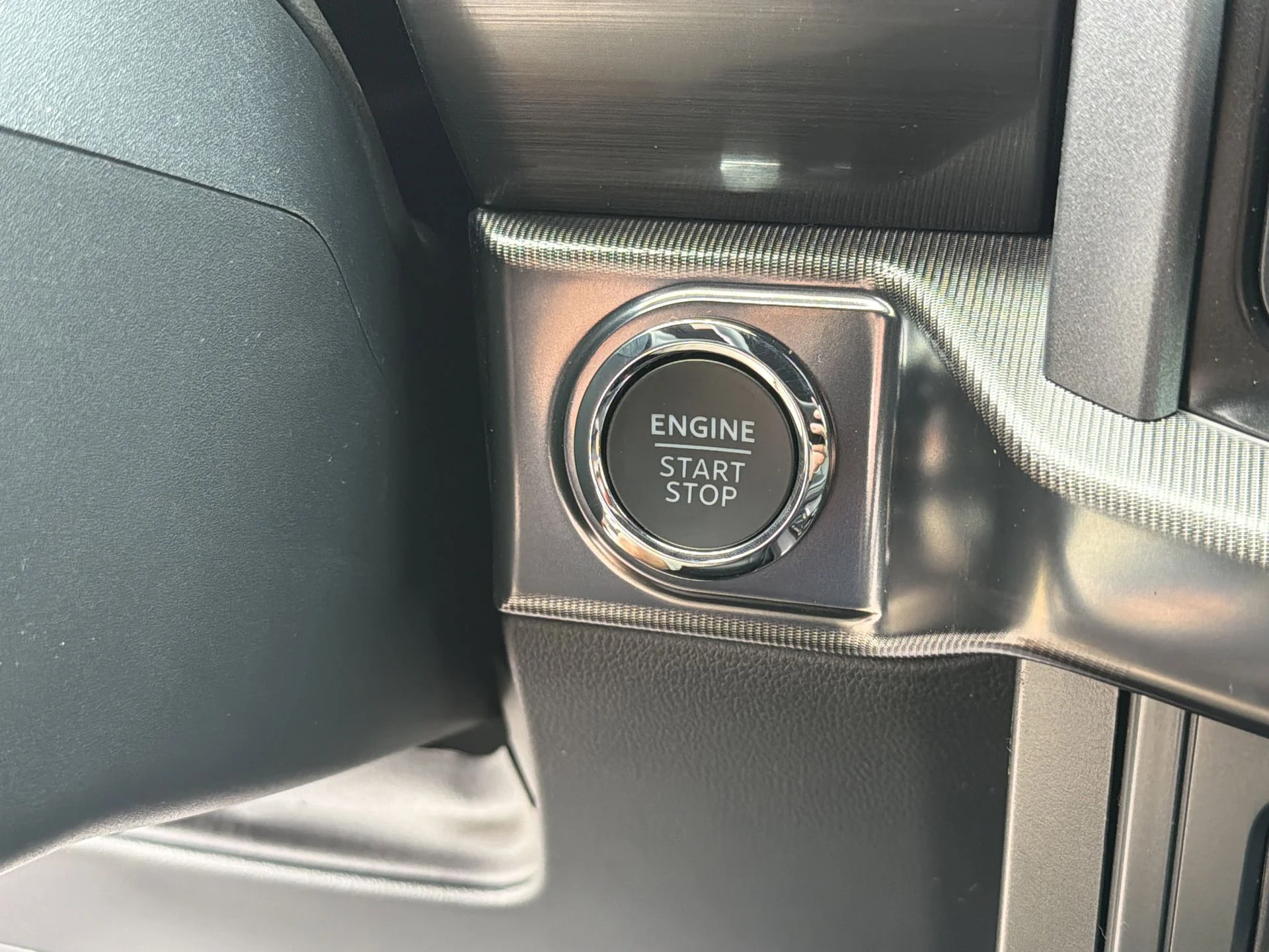 New 2026 Avalanche Ford Lariat® image 12