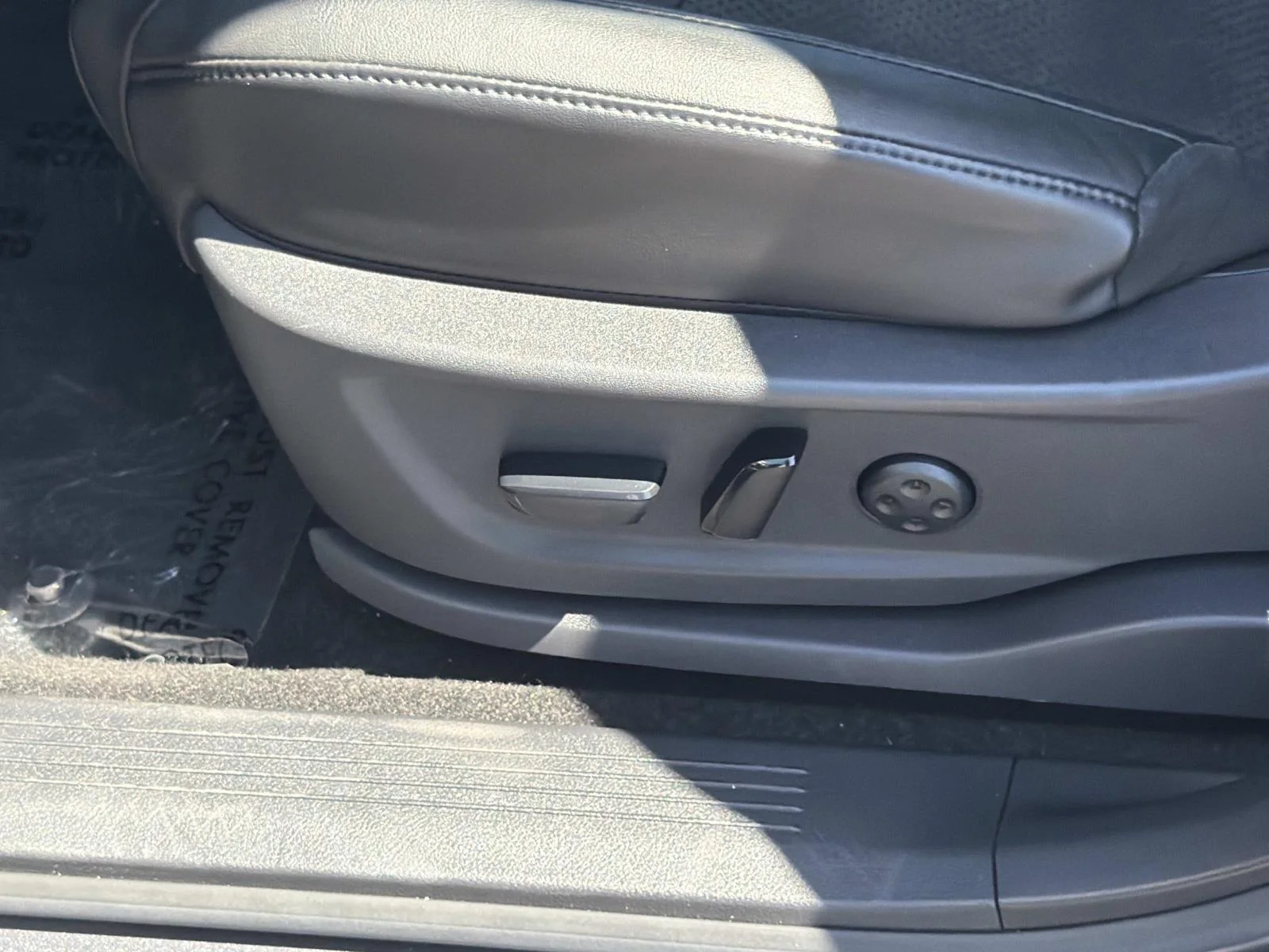 Used 2023 GUN METALLIC Nissan ENGAGE image 23