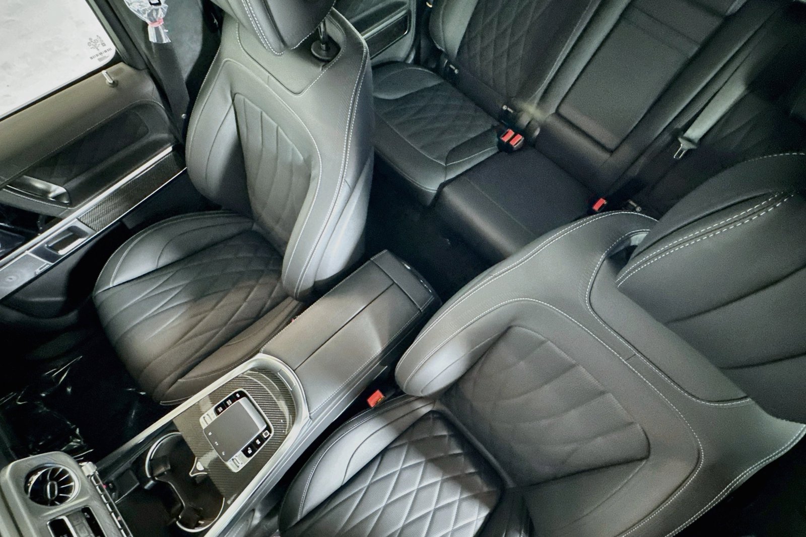 New 2027 MANUFAKTUR Night Black Magno Mercedes-Benz G 580e image 19