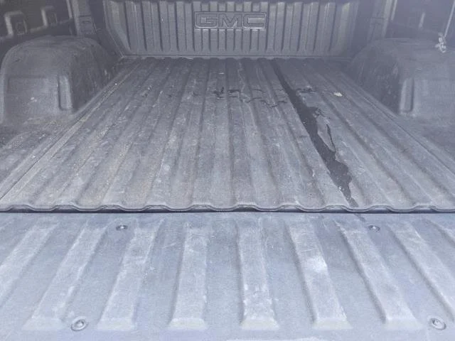 Used 2022 DARK SKY METALLIC GMC SLT image 2