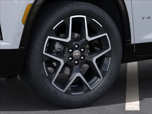 New 2026 Polar White Tricoat Chevrolet High Country image 9
