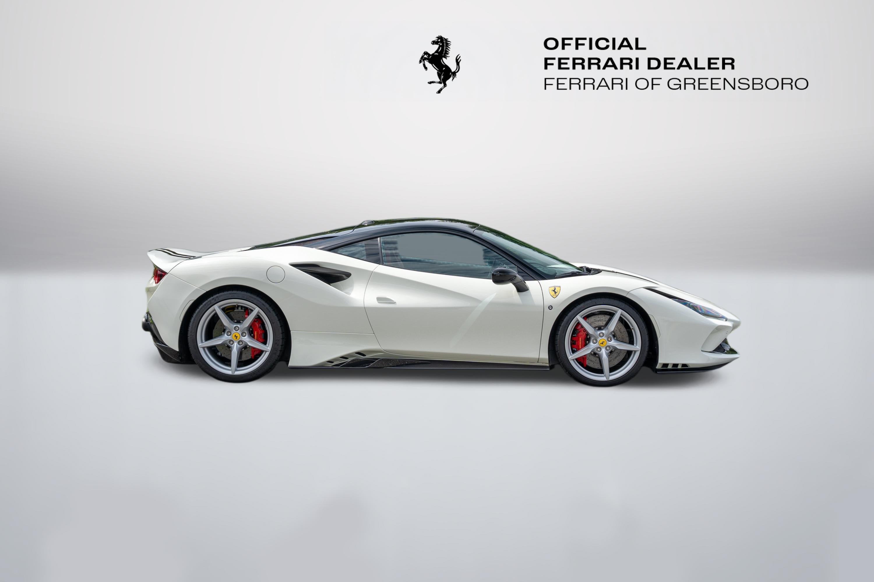 Used 2022 Bianco Avus Ferrari  image 6