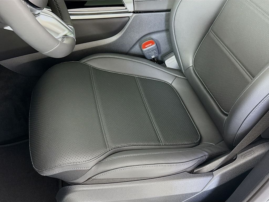 Used 2026 Black Mercedes-Benz GLC 300 image 20