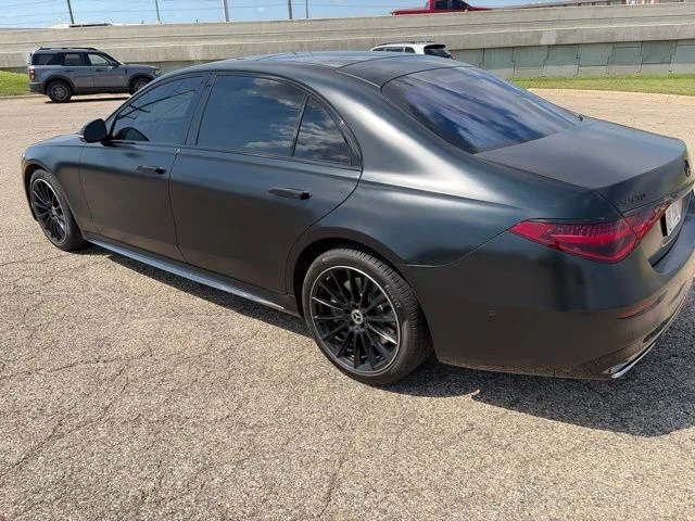 Used 2024  Mercedes-Benz S 580 image 4