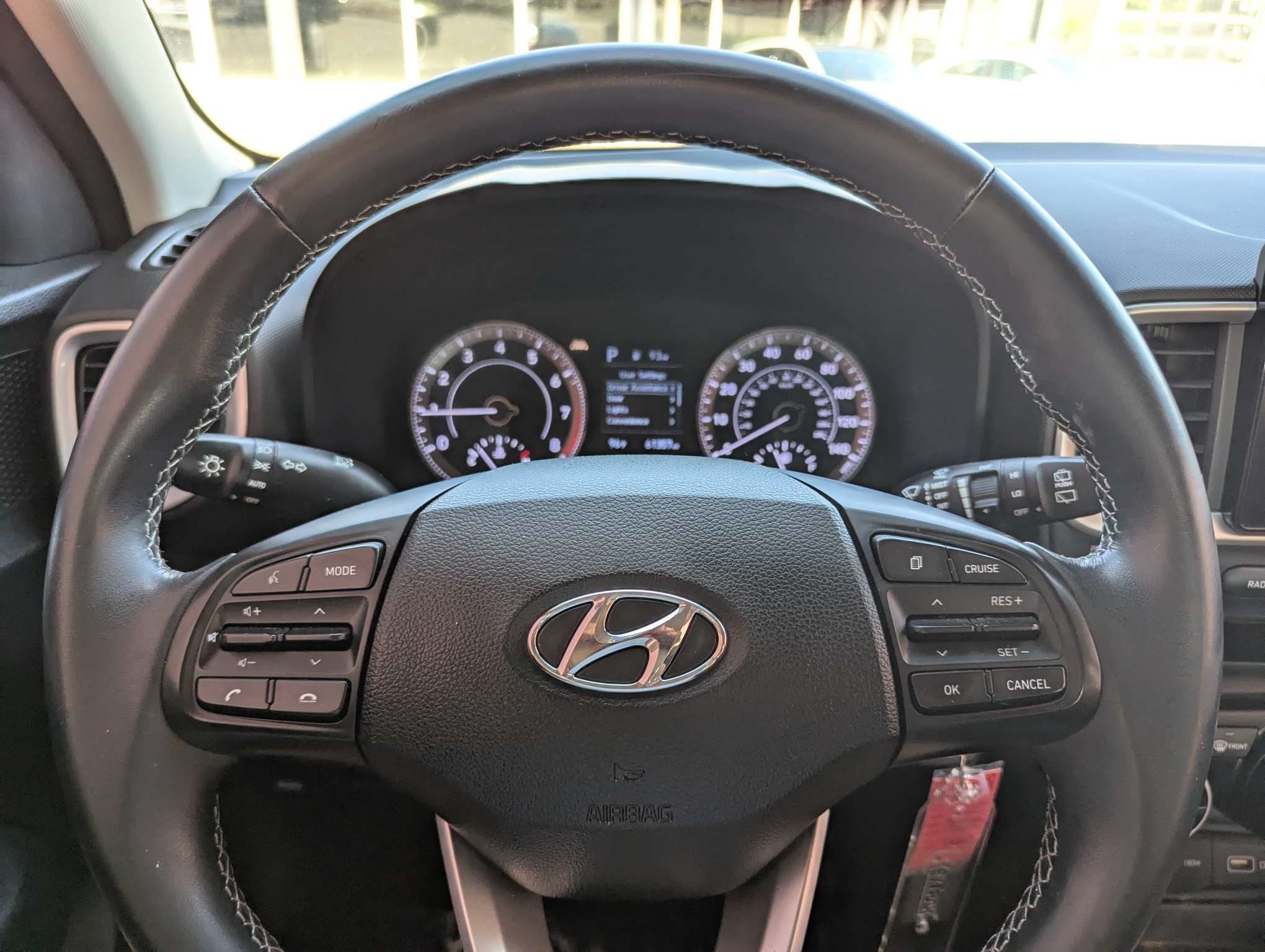 Used 2022 Green Hyundai SEL image 26
