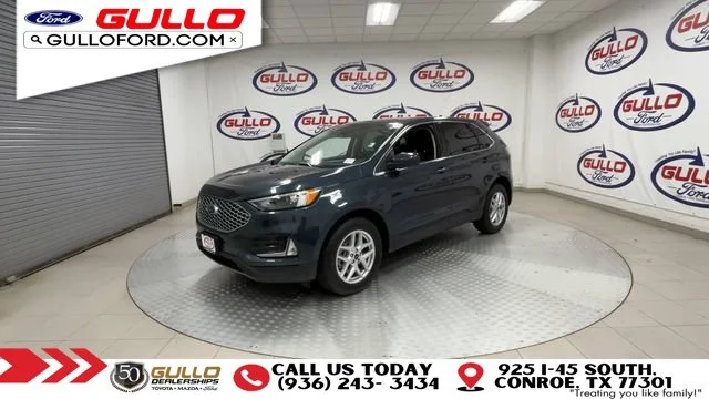 Used 2024 Blue Metallic Ford SEL image 4