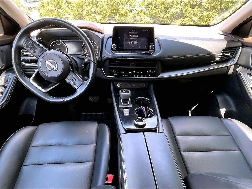 Used 2023 Silver Nissan SV image 21