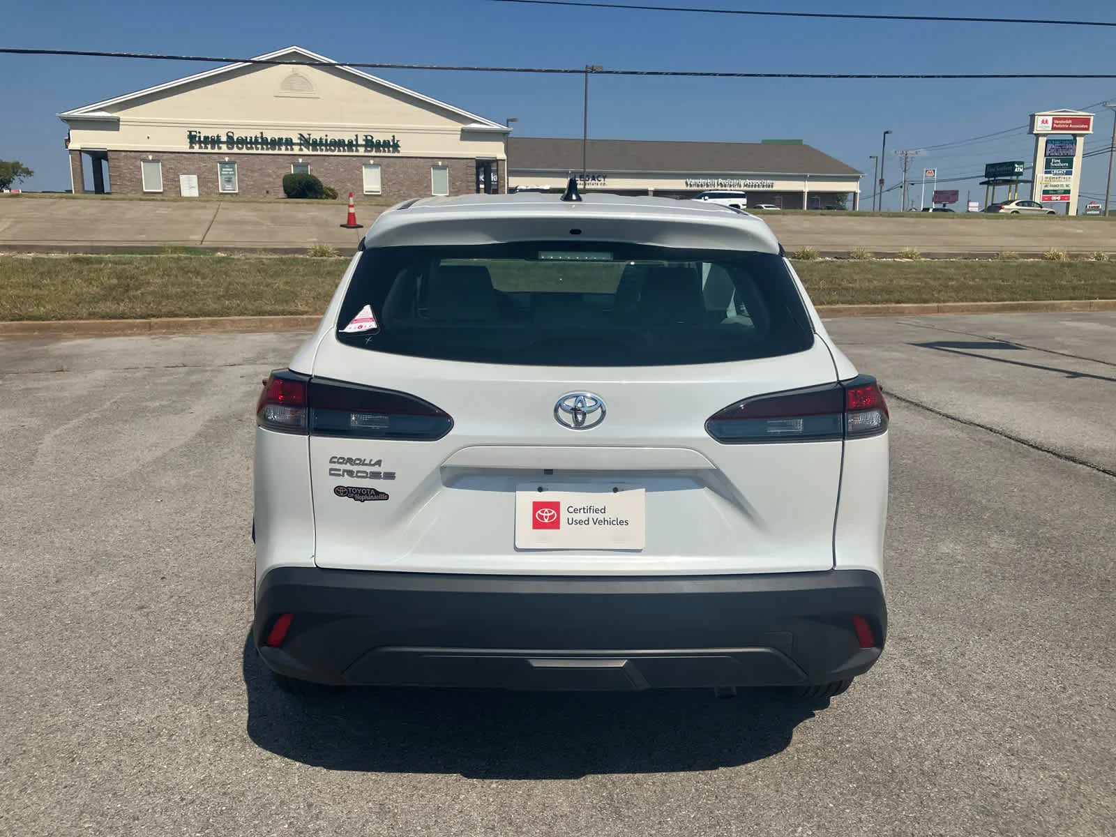 Certified Used 2026 Wind Chill Pearl Toyota L image 8