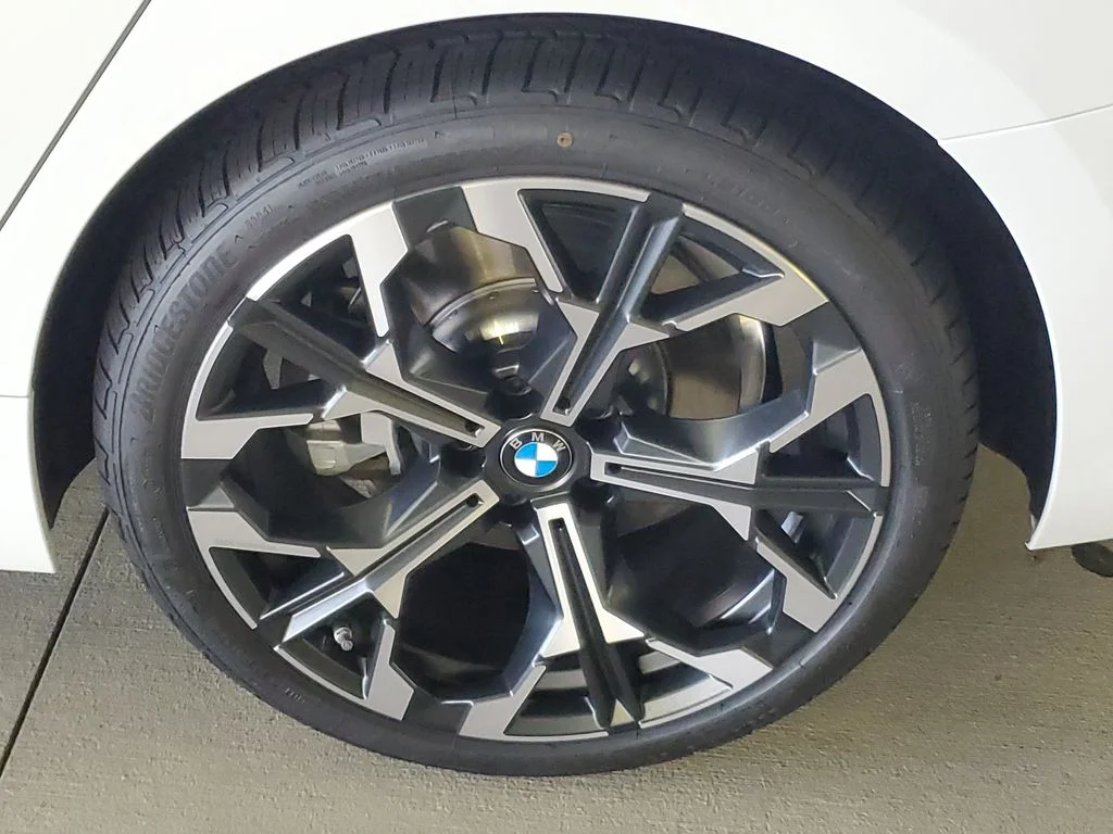 New 2026 White BMW 330i image 5