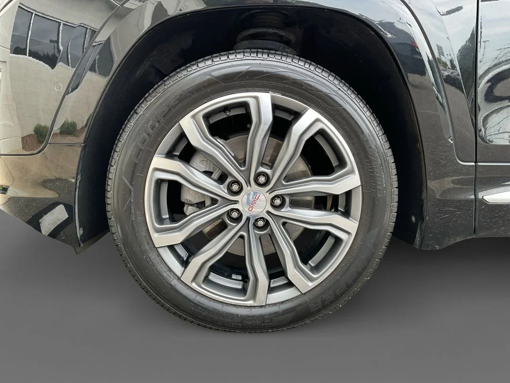 Used 2020 Black GMC Denali image 15