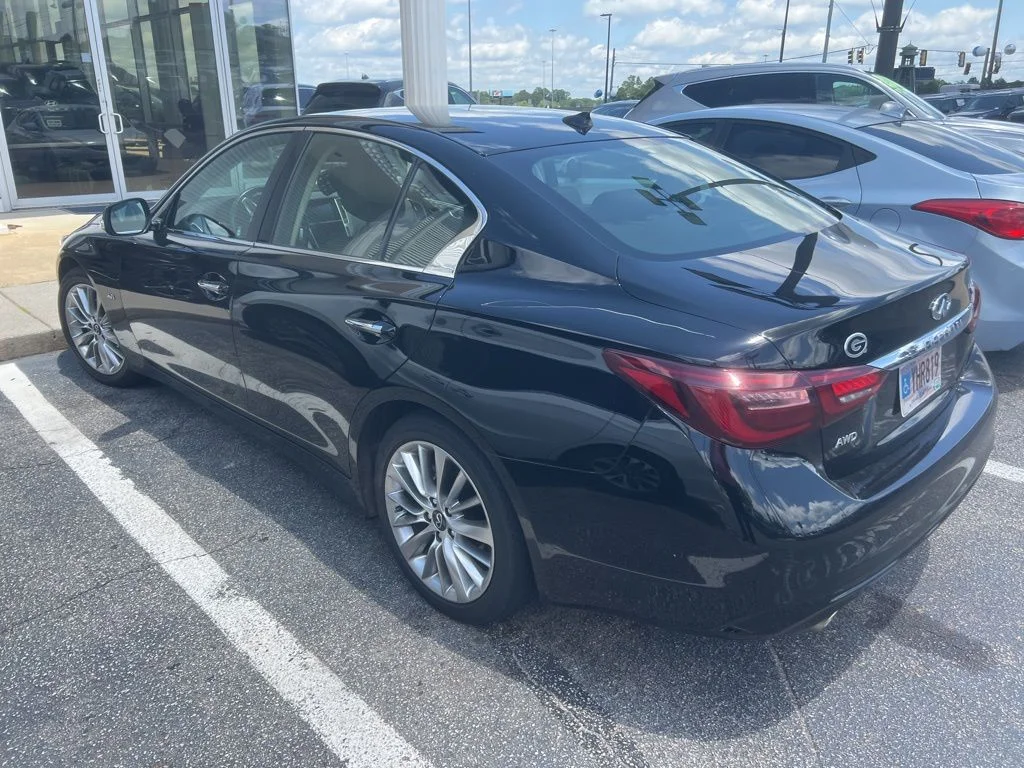 Used 2020 Black INFINITI 3.0t LUXE image 3