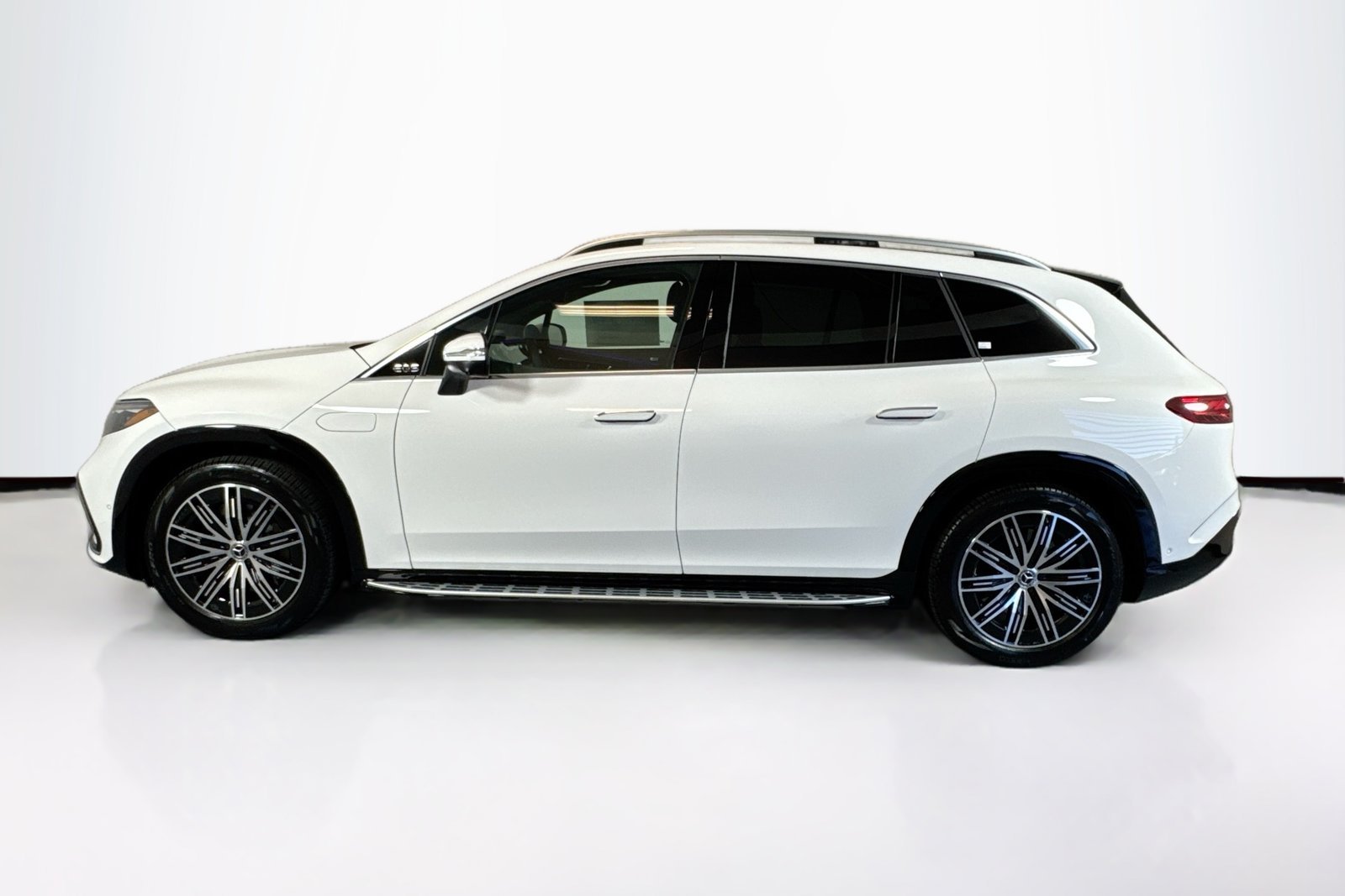 New 2026 Polar White Mercedes-Benz EQS 400 image 8
